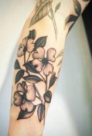 Tatuagem ilustração flor folhagem menina menina braço em preto cinza flor folhagem tatuagem imagem