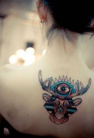beauty back three-eyed elk personality tattoo picture