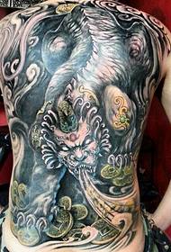 dominuojanti pilna nugaros drakono tatuiruotė