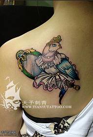 malantaŭa kolora geedziĝa robo birda tatuaje mastro