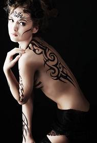 Yarinya Trend back to sexy totem Tattoo