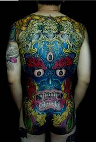 boys back domineering classic lion head face tattoo picture