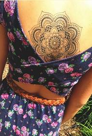 female back flower tattoo pattern picture