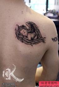 Spettacolo di tatuaggi, condividi un tatuaggio con ali d'angelo posteriori