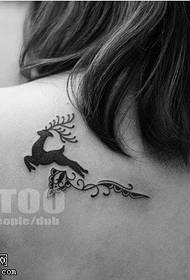 Small fresh personality back totem deer tattoo pattern