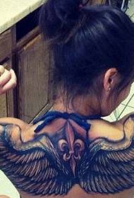 graži nugaros tatuiruotė su sparnu 79927 - gražus drugelio pavertimas drugeliu