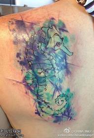 I tatuaggi raccomandano una spruzzata di colore posteriore dei tatuaggi dell'ippocampo
