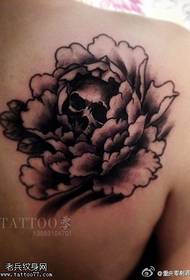 Back rose tattoo tattoo pattern