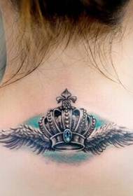 beauty back only look at the crown tattoo pattern picture