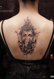 Girls' backs are popular and beautiful elephant tattoo designs