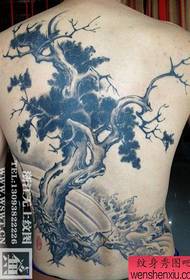 Miesten selkäklassinen suosittu täystakaisten viisauden puiden tatuointikuvio