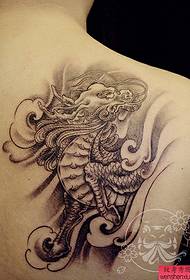 Ang pagpapakita ng tattoo, inirerekumenda ang isang pattern ng tattoo ng back unicorn