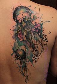 纹身秀图吧推荐一幅背部彩色水母纹身图案