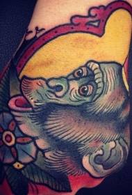 Eskola zaharreko koloreko txinpantze eskuaren atzeko tatuaje eredua