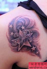 Beauty back five-pointed star tattoo pattern