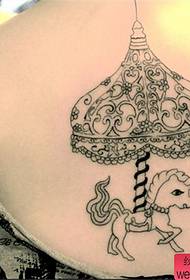 Tattoo show, recommend a woman's back carousel tattoo pattern
