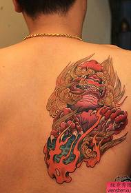 a colorful back Tang lion tattoo pattern