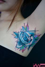 Подочњаци креативне слике плаве руже тетоважа