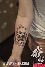 Hand cute pet dog english alphabet tattoo pattern