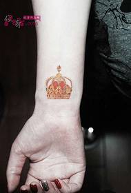 Creative little crown wrist fashion tattoo pictures