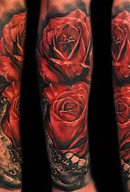 farebný vzor tetovania ramena kvetu