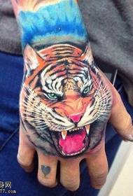 Hand colored tiger head tattoo pattern