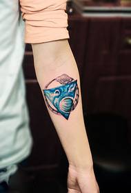Creative triangle blue starry tattoo picture