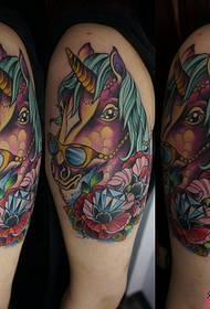 Kleur Europese en Amerikaanse Unicorn Tattoo-prentjie