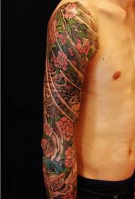 Ritornu di tatuu di tatuu di bracciu di fiore