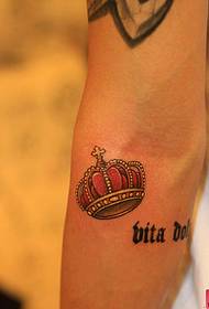 Tattoo show picture recommended an arm crown letter tattoo pattern