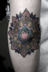 Arm pop snygg totem blommig tatuering mönster
