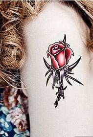 Beautiful and beautiful looking roses tattoo pattern pictures