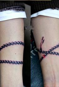 Női kéz gyönyörű karkötő tetoválás minta képet