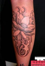 Hand creative lotus tattoo work