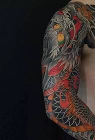 Handsome color half-neck tattoo pictures have a high rate of return