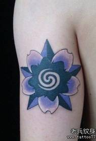 тетоважа на тетоважа на внатрешноста на раката