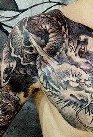 Super domineering dragon half hemp tattoo
