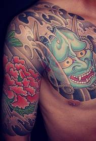 Japans Miyazaki-tatuering (MIYAZO TATTOO) halvdelstatuering fungerar