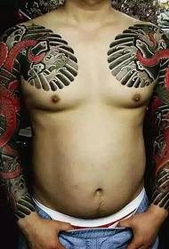 Japanese double-half tattoo pattern is rich and beautiful
