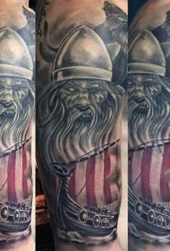 Guerreiro viking de cor de ombro com padrão de tatuagem de navio