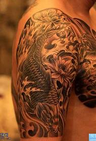 Fél szardella lótusz tetoválás minta