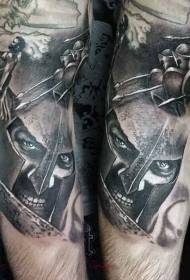 Wzorzysty motyw tatuażu przedstawiający wspaniały szary motyw wojownika spartańskiego