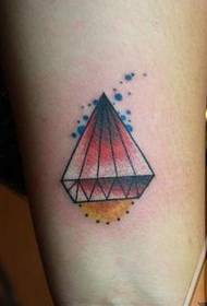 Оклоп на тетоважи со поп дијамантски рака