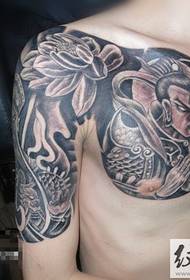 Klasikong Erlang God Half Armor Tattoo Pattern
