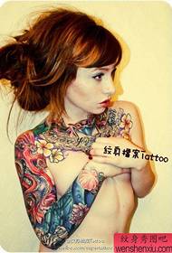 χρώμα ευρωπαϊκού και αμερικανικού λουλουδιού τατουάζ τατουάζ κορίτσι λουλούδι λειτουργεί από τατουάζ 88598-λουλούδι paun πατέρας tattoogirl τατουάζ εργασία