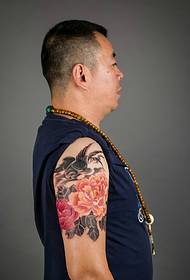 Personality men's flower arm totem tattoo tattoo full of charm