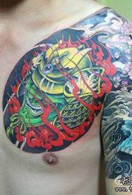 A popular classic half-baked Japanese warrior with a tattoo pattern