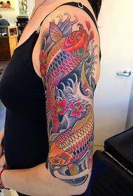 Mga naka-istilong pusit na bulaklak na tattoo tattoo
