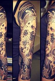 Flower arm fashion squid tattoo pattern