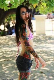 жіночі кольорові креативні татуювання на руці квітів поділяються татуюваннями